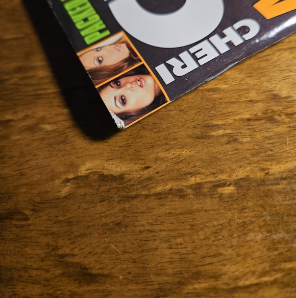 Vintage Cheri Magazine March 2007 Issue - Picture 6 of 8